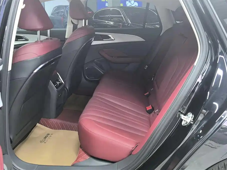 HONGQI H5 2025