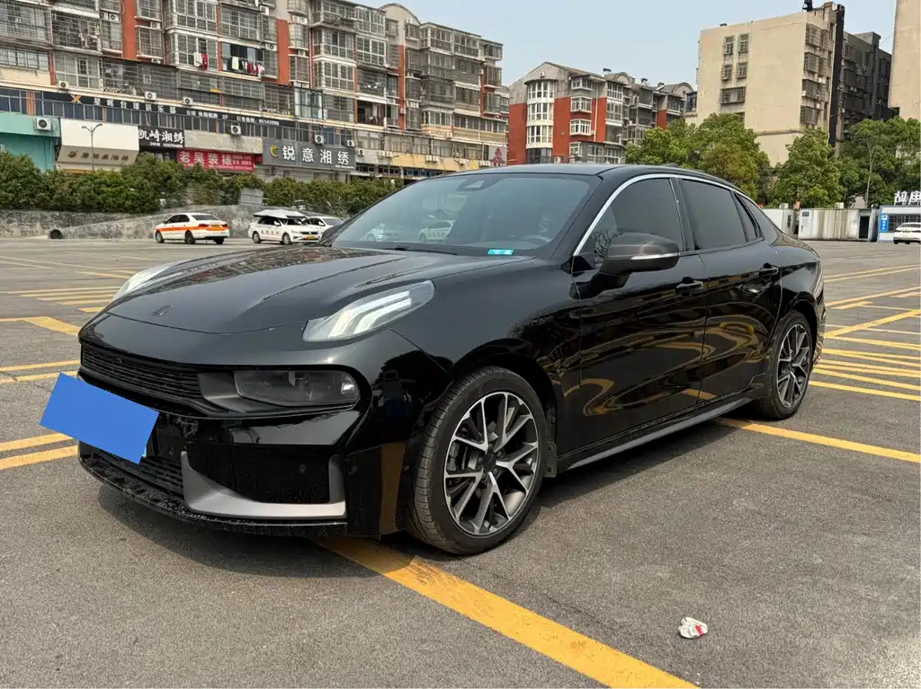 LYNK&CO 03 2019