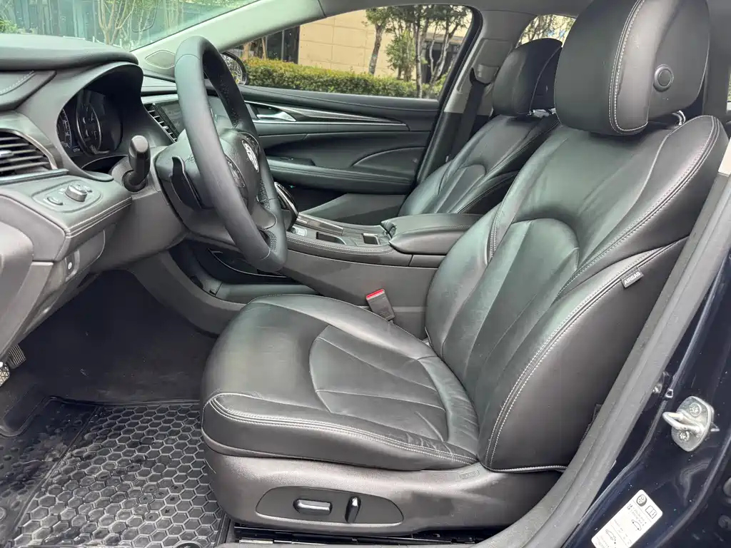 BUICK LACROSSE 2019
