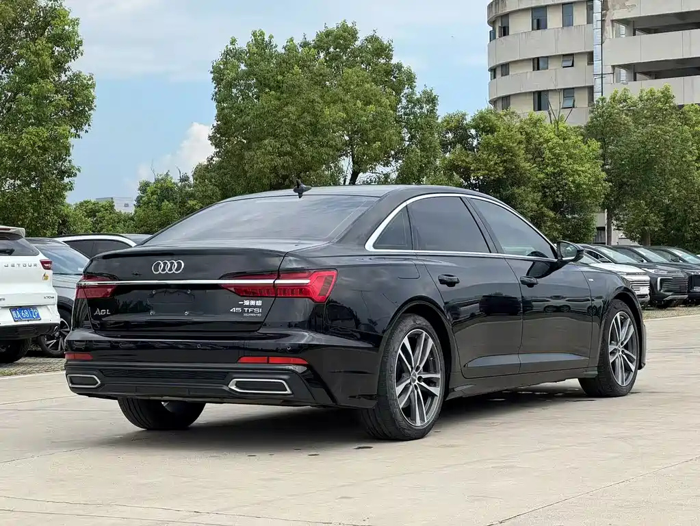 AUDI A6L 2019