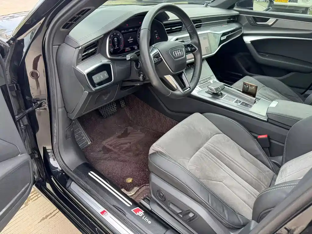 AUDI A6L 2019