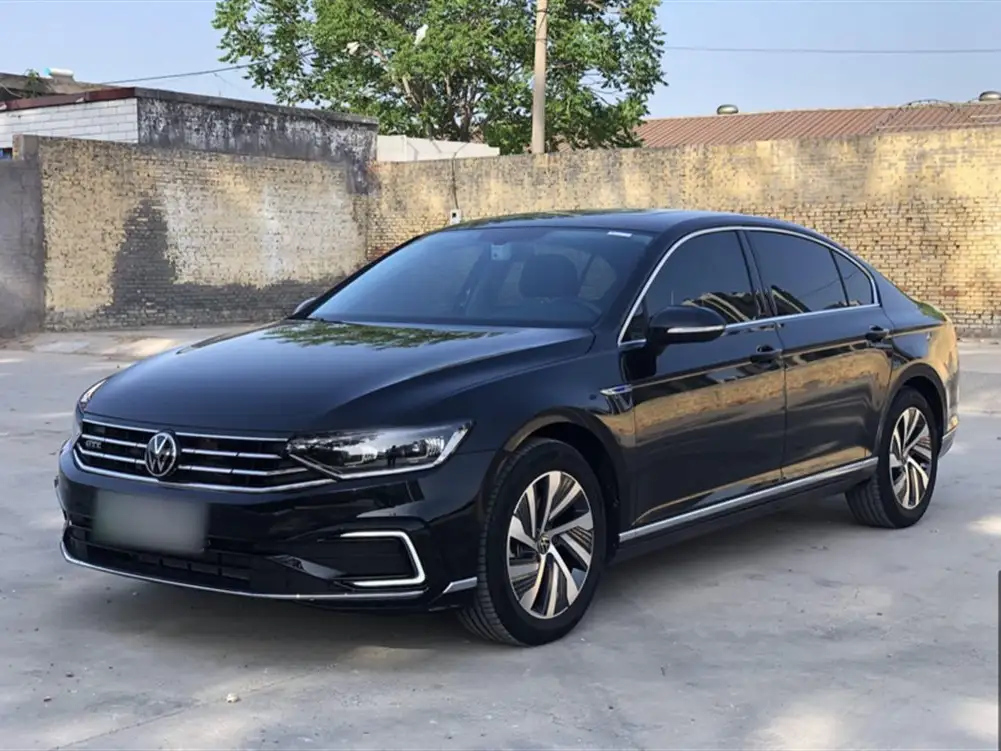 VOLKSWAGEN MAGOTAN GTE PLUG IN HYBRID 2022