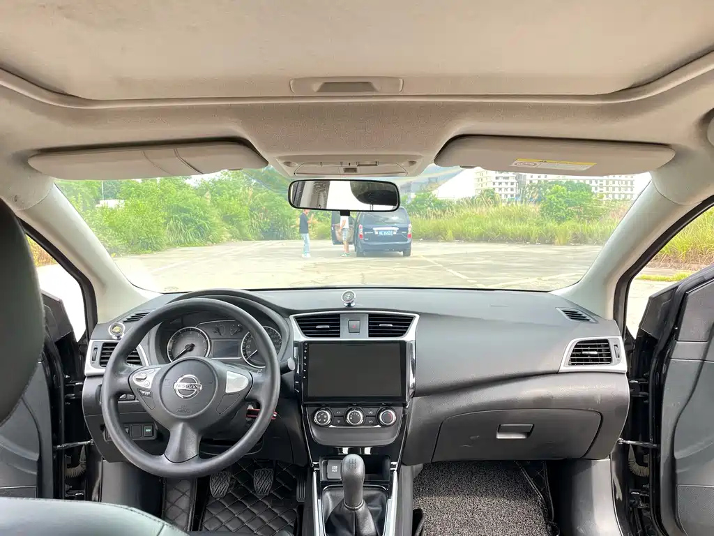 NISSAN SYLPHY 2016
