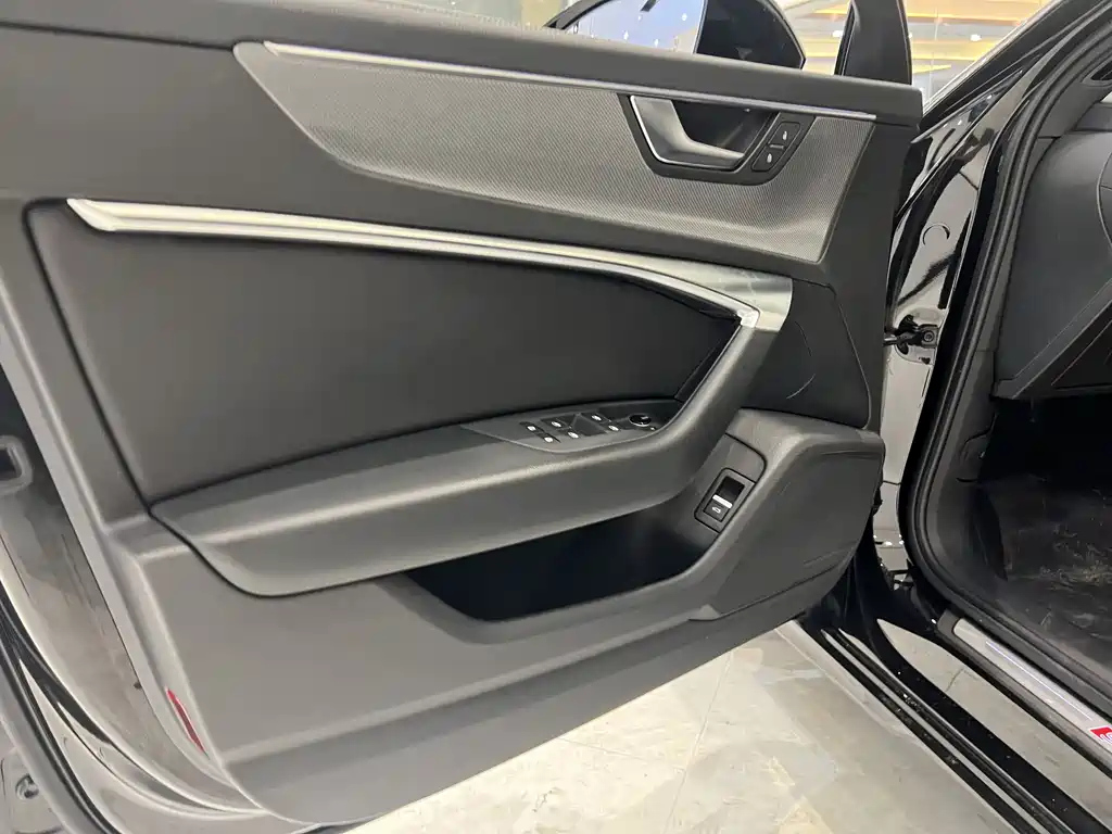 AUDI A6L 2022
