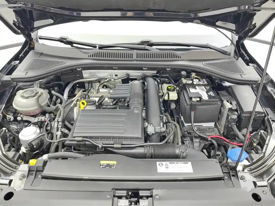 VOLKSWAGEN LAVIDA 2023