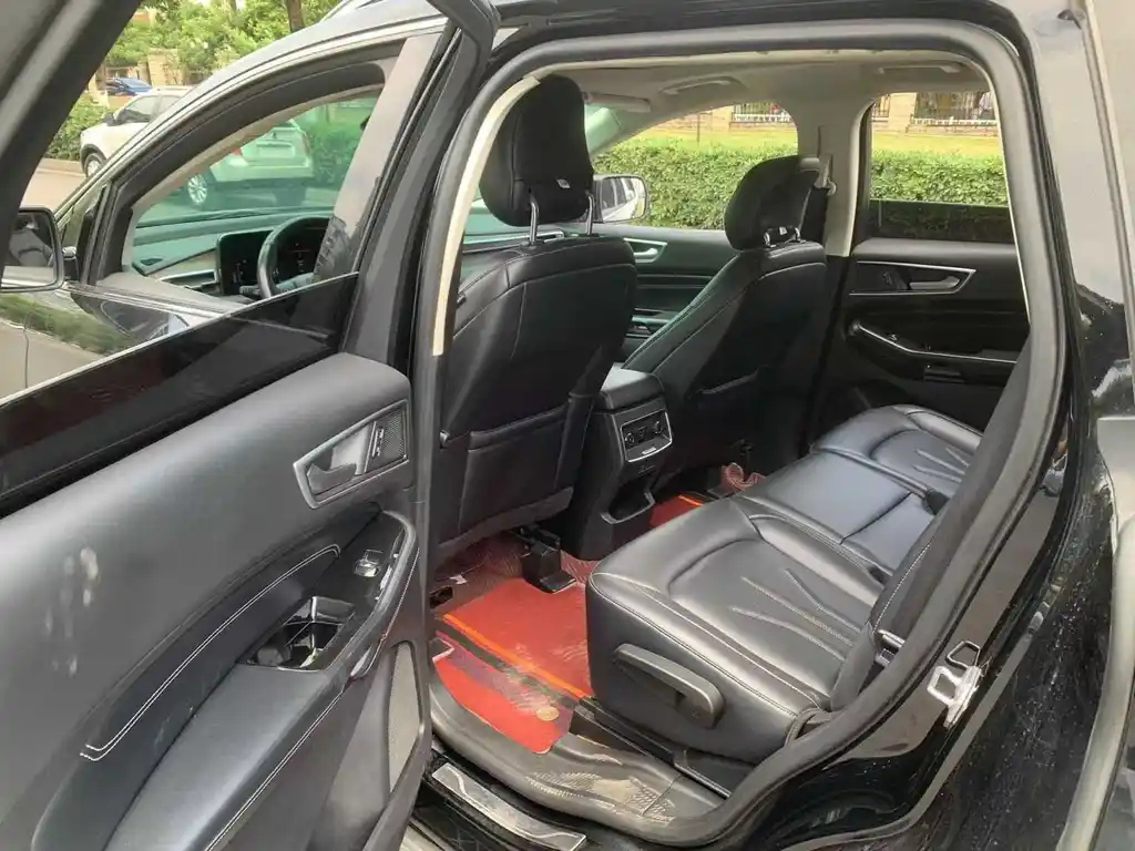 FORD EDGE 2021