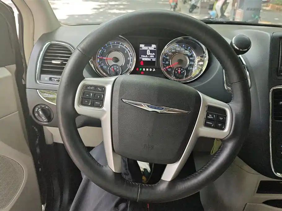 CHRYSLER OTHER 2014