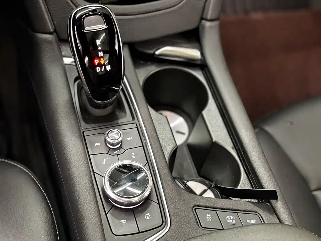 CADILLAC XT6 2021