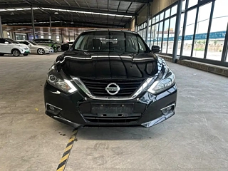 NISSAN TEANA 2018