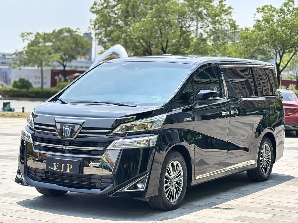 TOYOTA VELLFIRE 2021