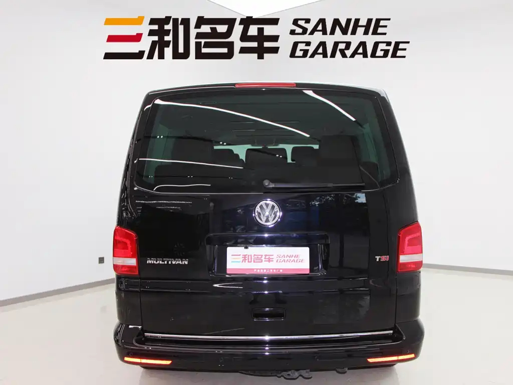 VOLKSWAGEN MULTIVAN 2014