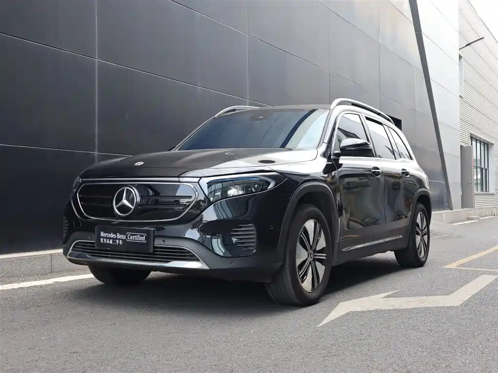 MERCEDES BENZ EQB 2023