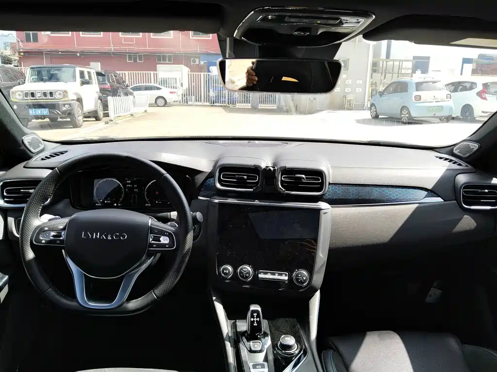 LYNK&CO 03 NEW ENERGY 2019