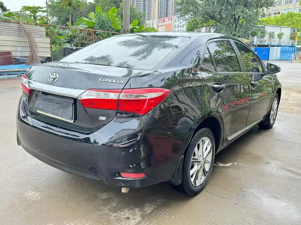 TOYOTA COROLLA 2014
