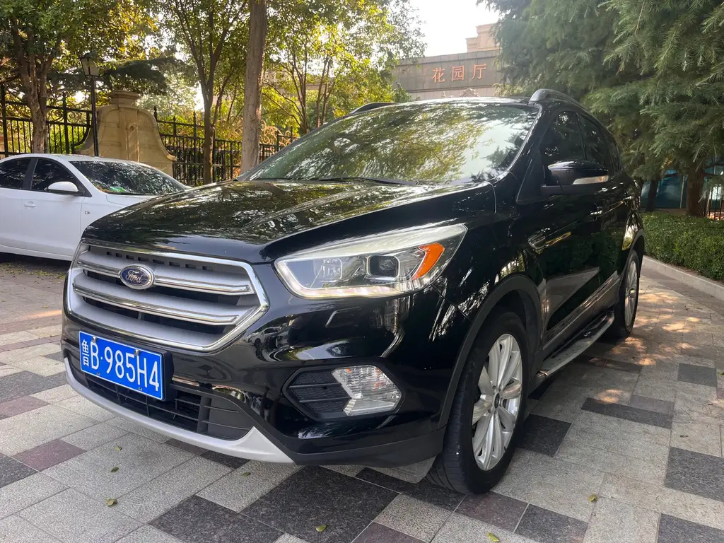 FORD ESCAPE 2018