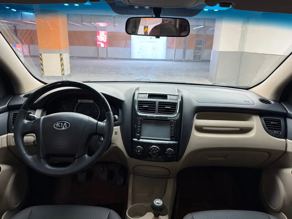 KIA SPORTAGE 2013