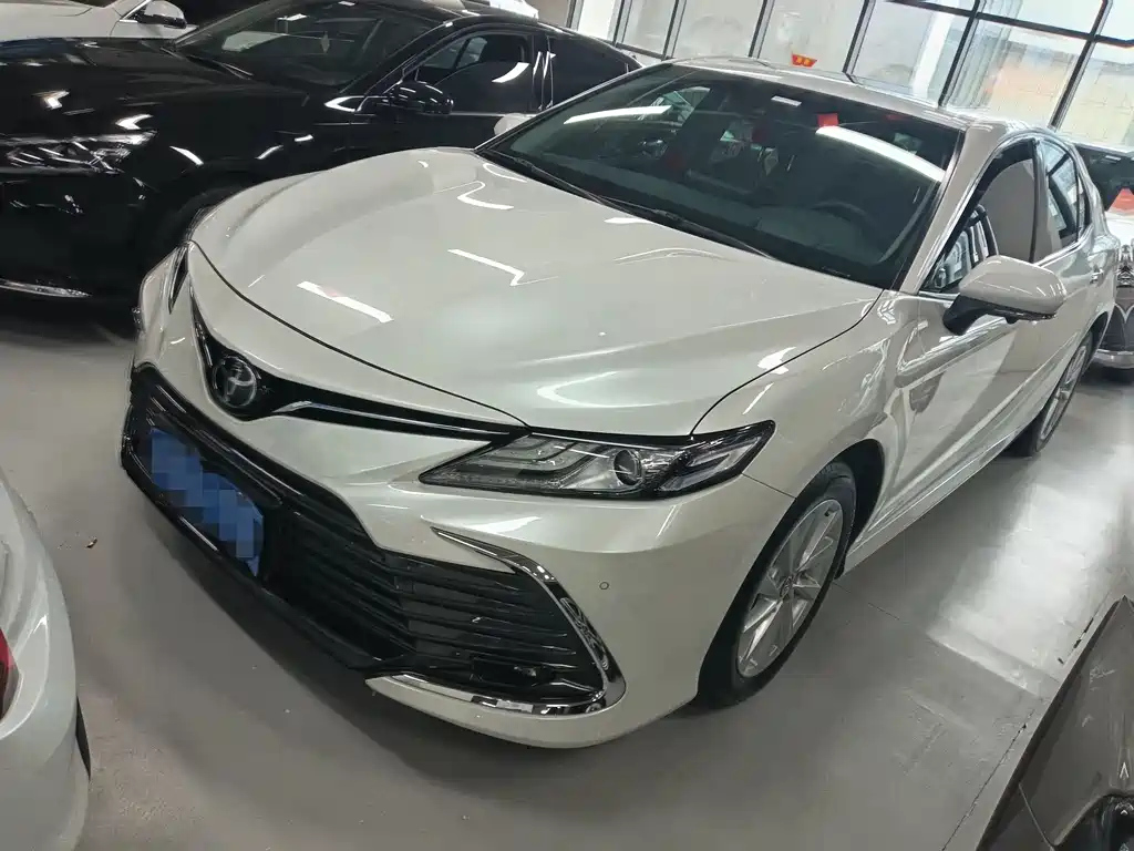 TOYOTA CAMRY 2021