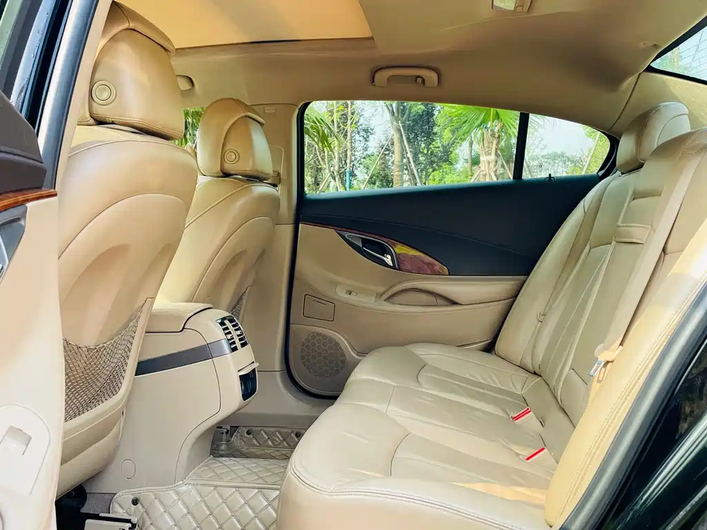 BUICK LACROSSE 2013