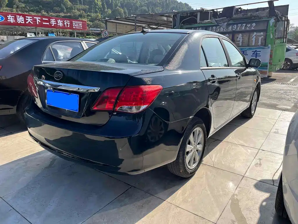 BYD L3 2014