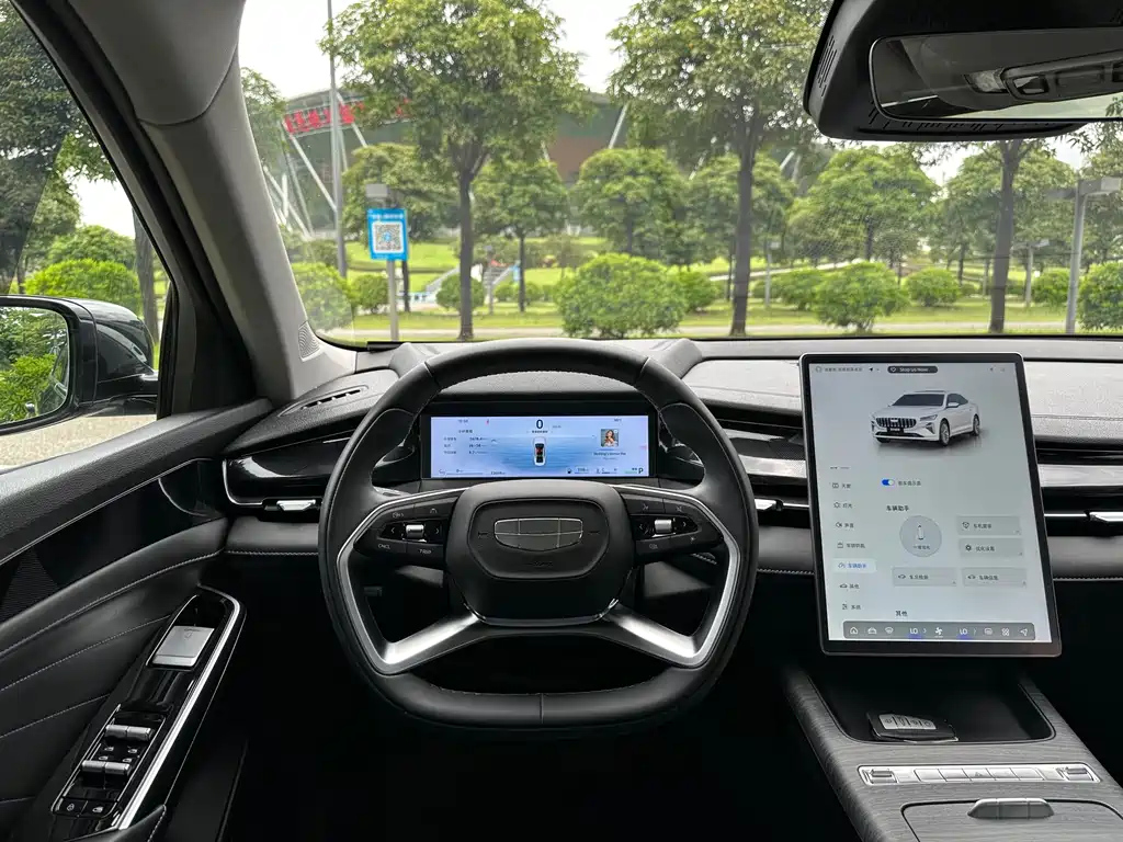 GEELY AUTO PREFACE L 2024
