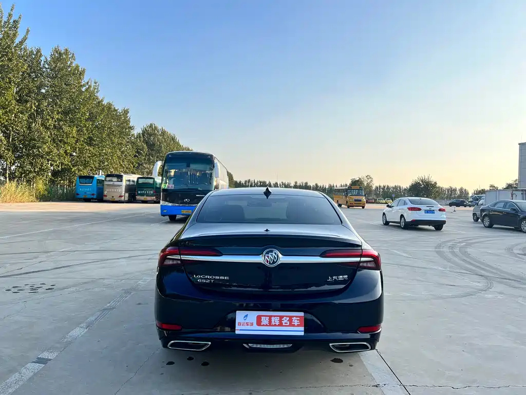 BUICK LACROSSE 2021
