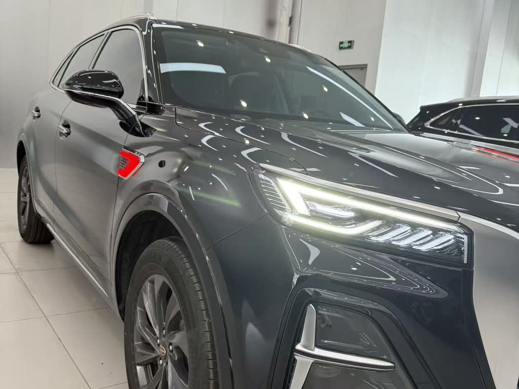 HONGQI HS5 2023