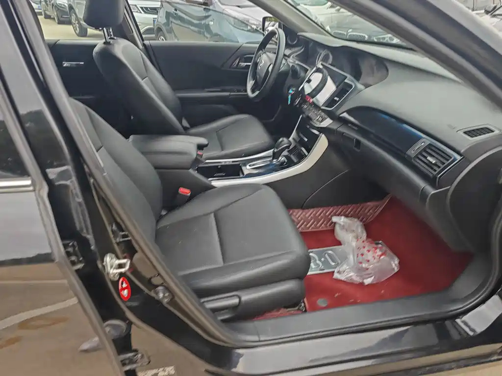 HONDA ACCORD 2017