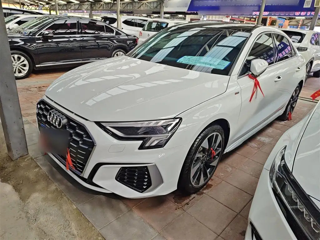 AUDI A3 2022