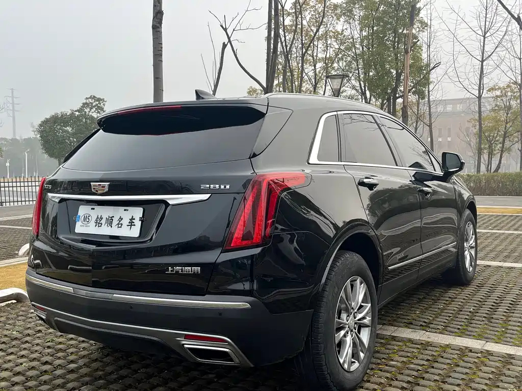 CADILLAC XT5 2020