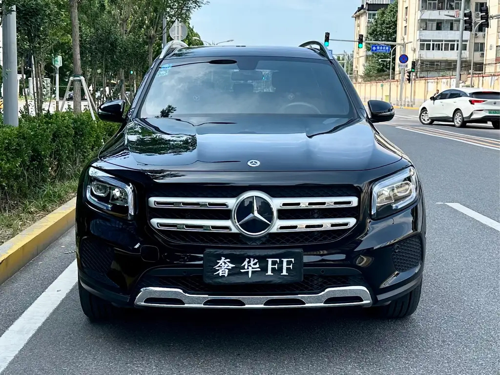 MERCEDES BENZ GLB 2021