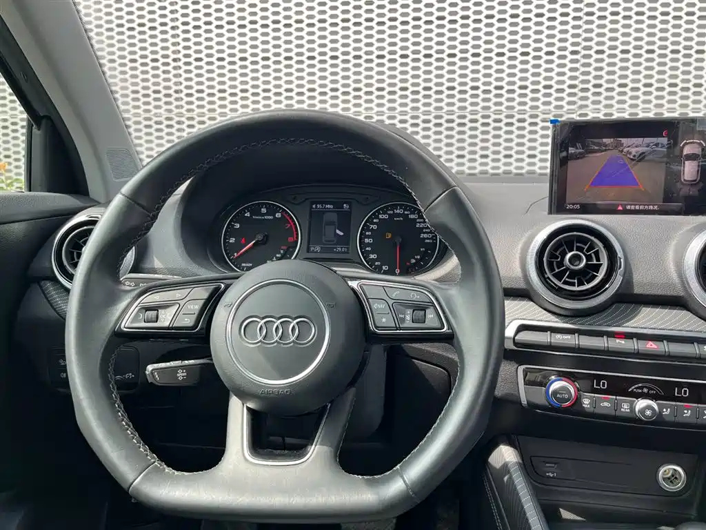 AUDI Q2L 2022
