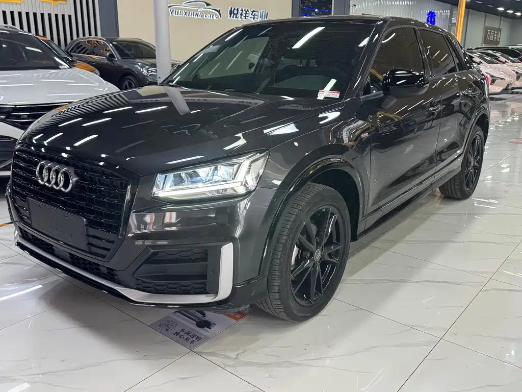 AUDI Q2L 2021