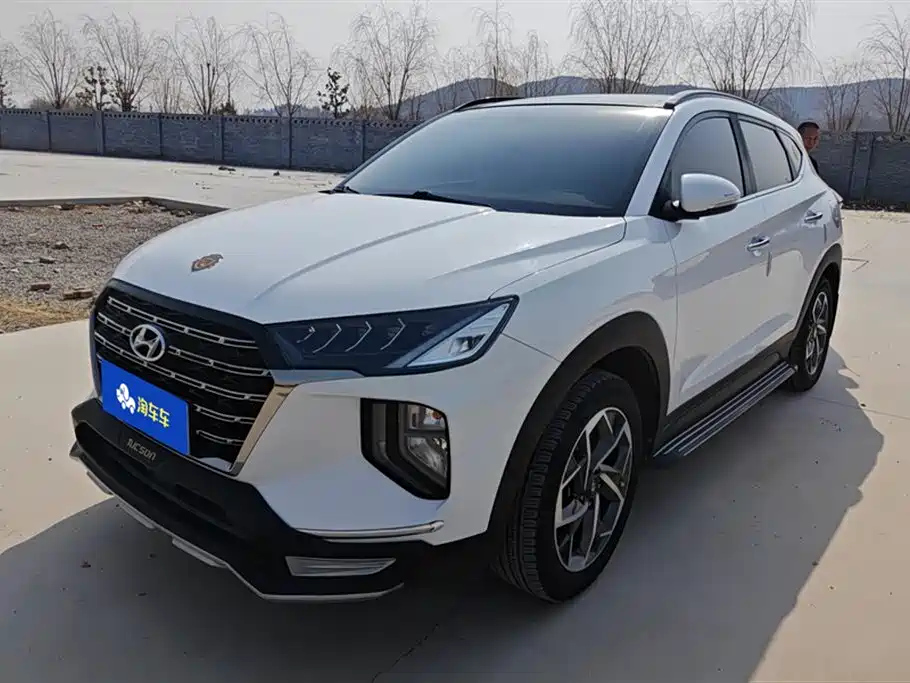 HYUNDAI TUCSON 2020