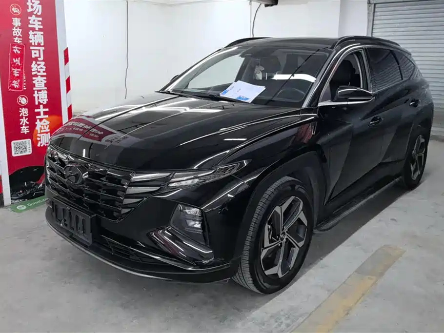 HYUNDAI TUCSON 2023