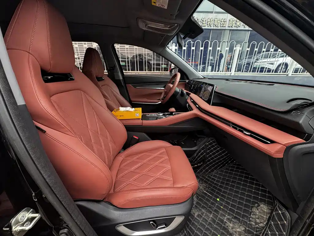 CHANGAN CS75 PLUS 2023