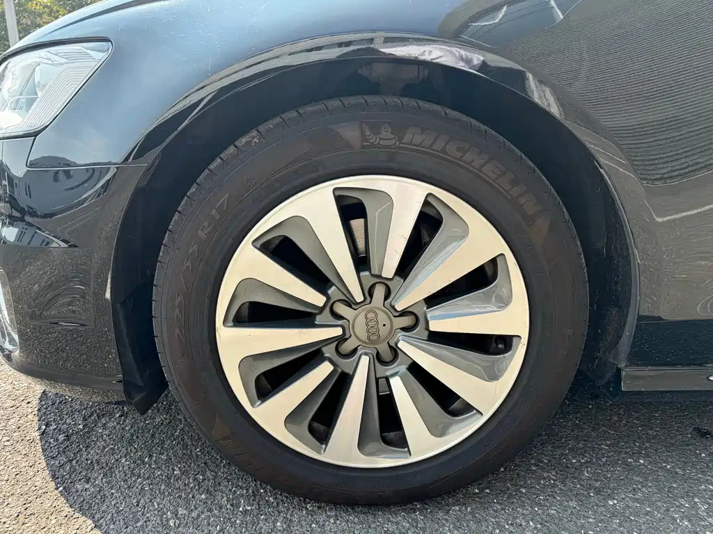 AUDI A6L 2016