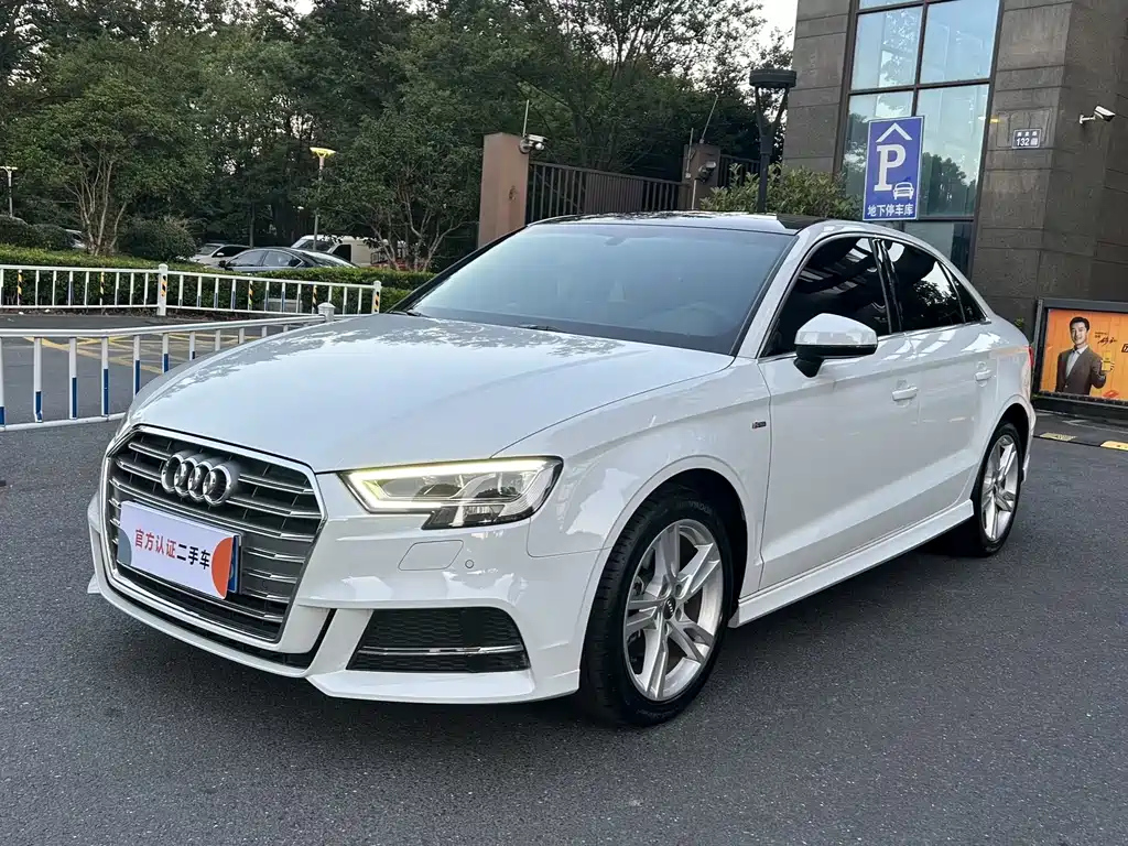 AUDI A3 2020