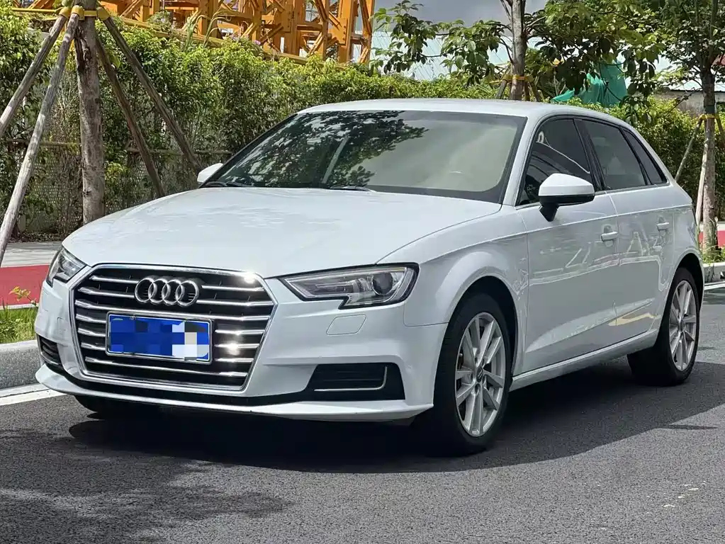 AUDI A3 2019