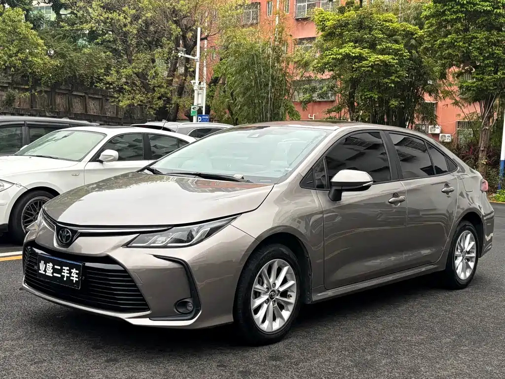 TOYOTA COROLLA 2021