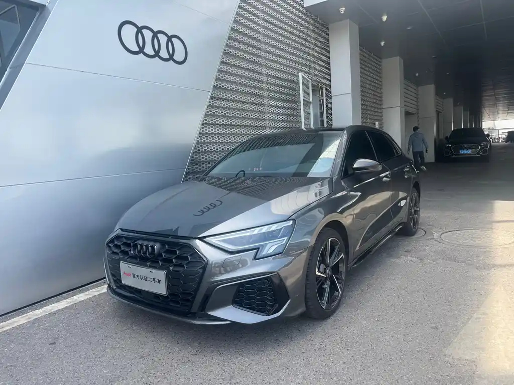 AUDI A3 2022