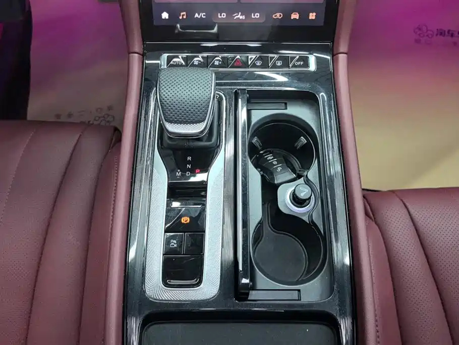 HONGQI H5 2025
