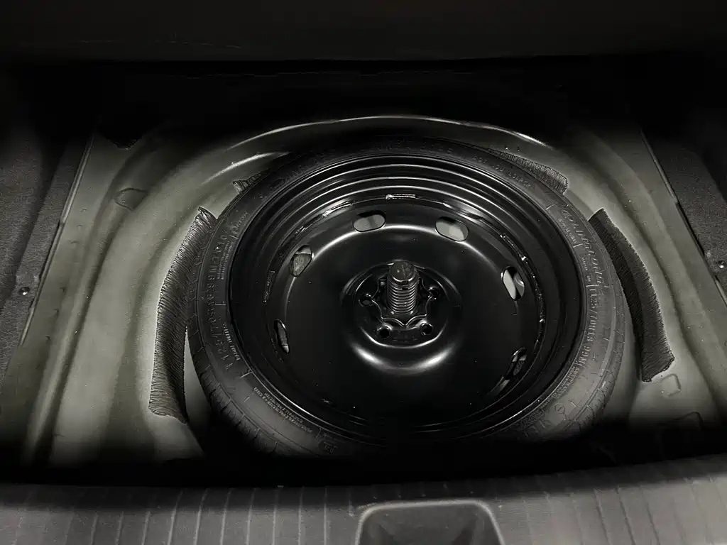VOLKSWAGEN MAGOTAN 2024