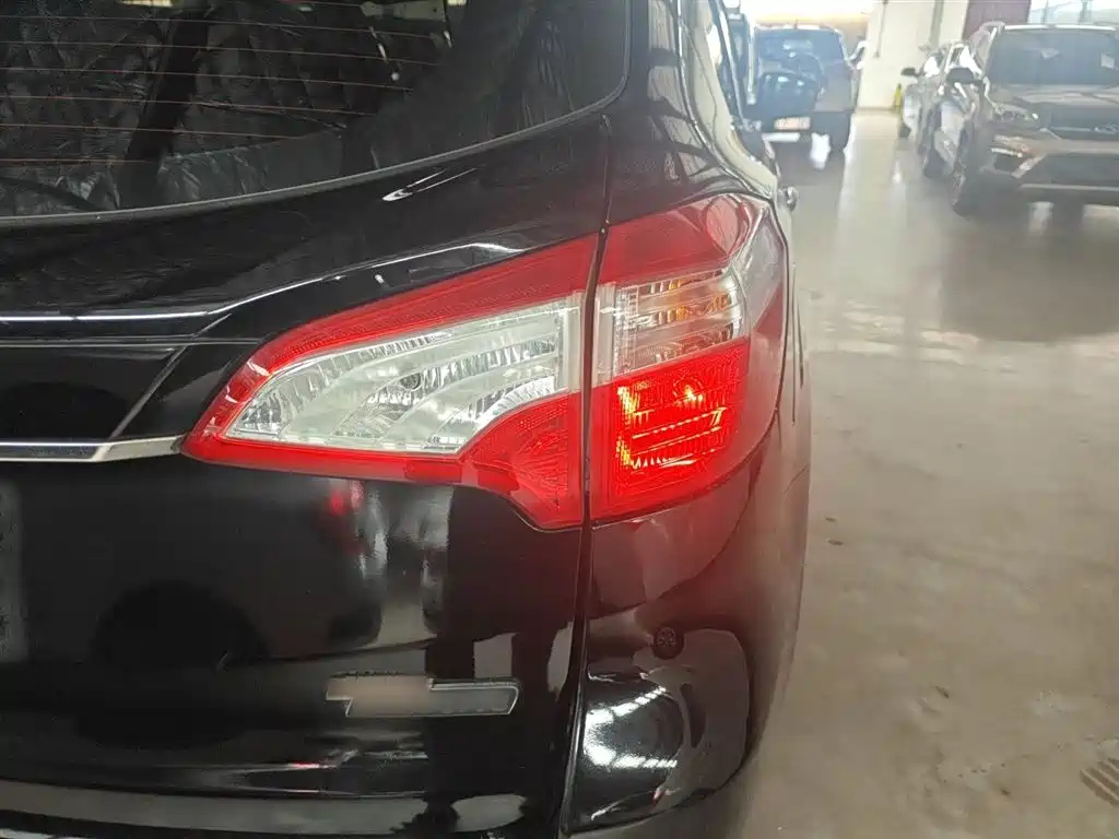 VENUCIA T70 2016