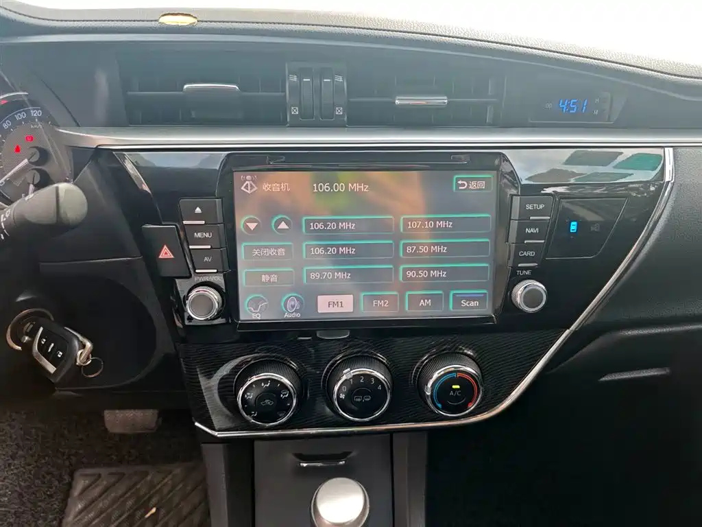 TOYOTA COROLLA 2014