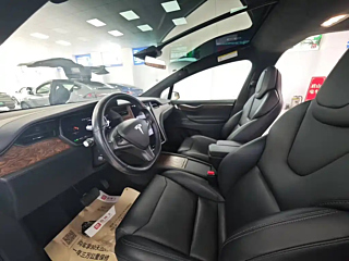 TESLA MODEL X  2019 YEAR  RANGE EDITION 2019