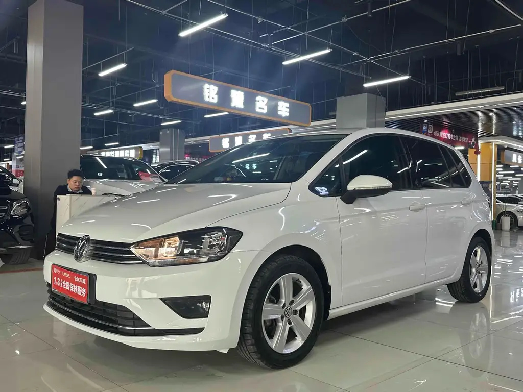 VOLKSWAGEN GOLF . SPORTSVAN 2018