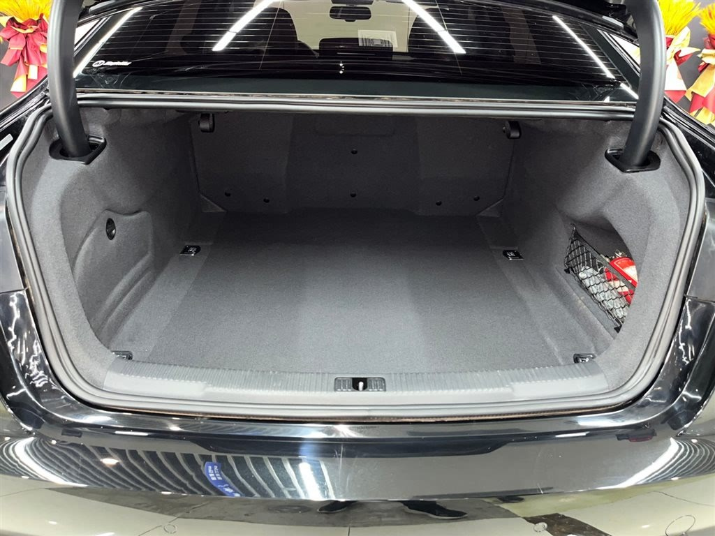 AUDI A6L 2018
