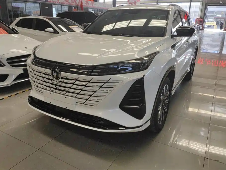 CHANGAN CS75 PLUS 2024