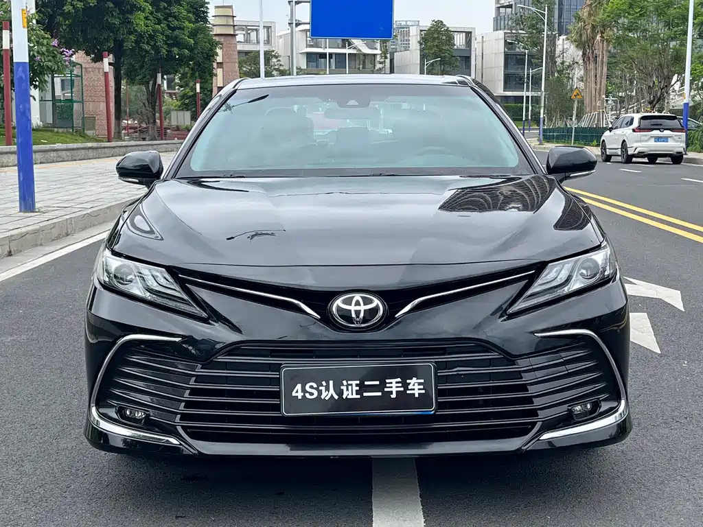 TOYOTA CAMRY 2021