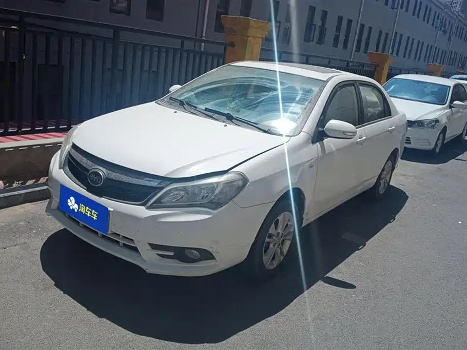 BYD F3 2015